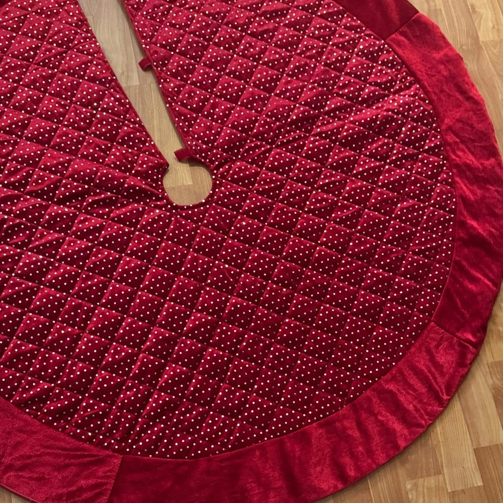 Holiday‎ red velvet dot plush Christmas tree skirt 48”